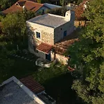 Apartament Kaliva 1 Dag Manzarali Tas Ev *